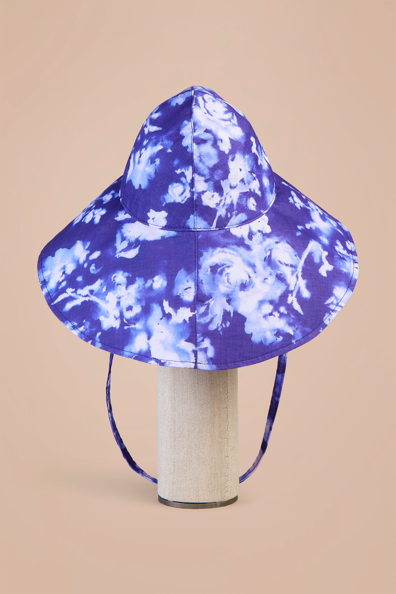 CAPPELLO STAMPATO