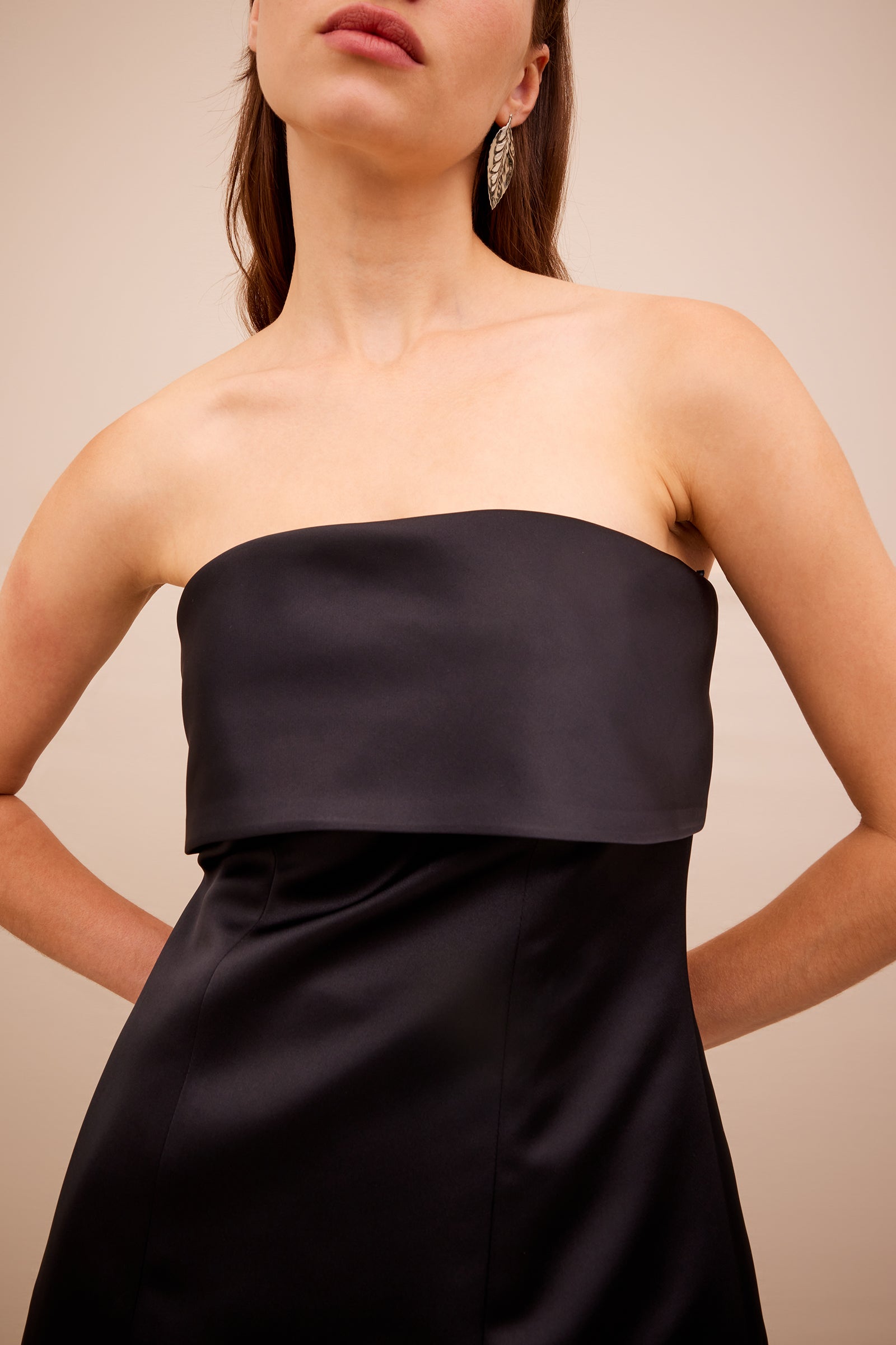 NICHE TOP