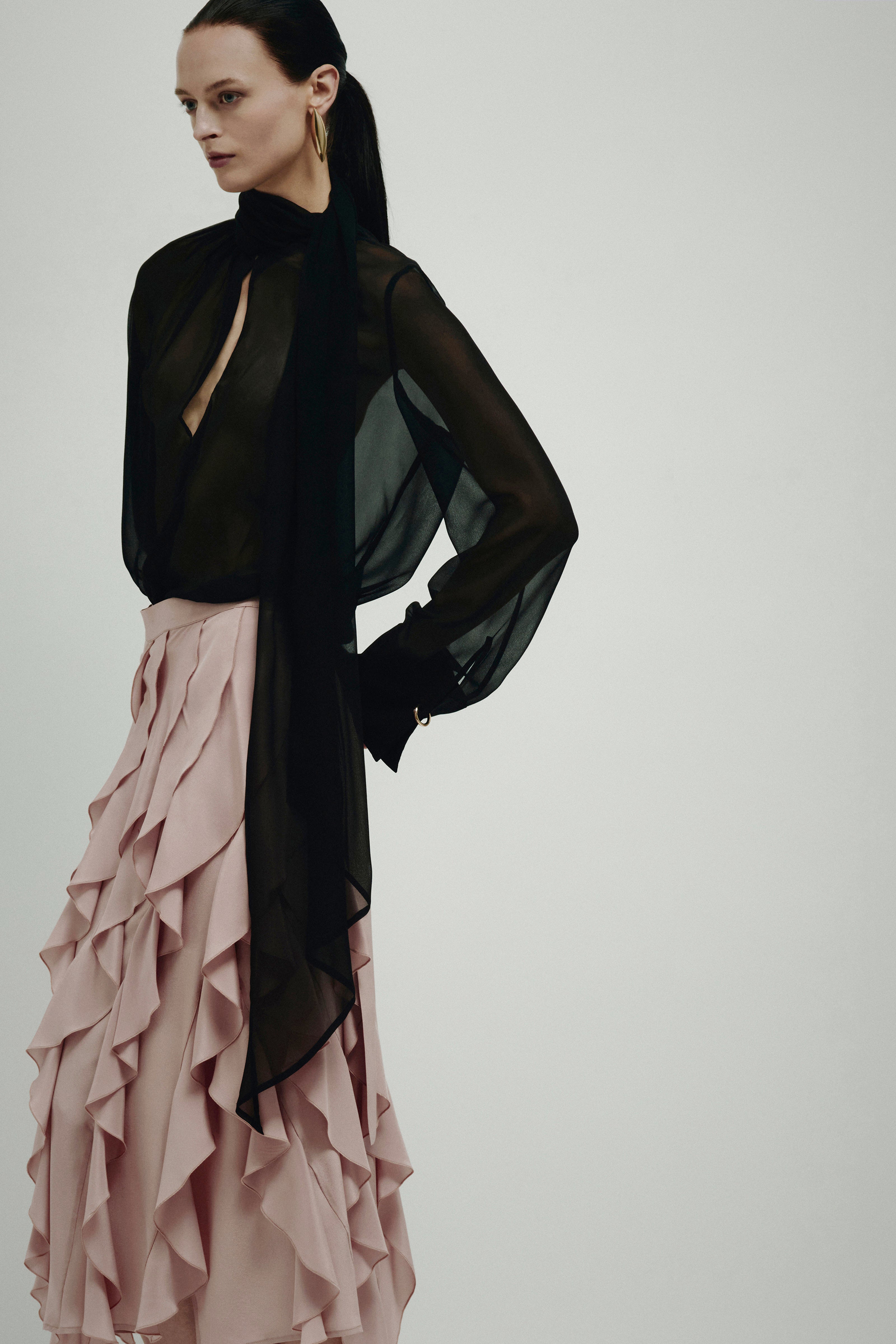 定価4.4万程　ERIKA CAVALLINI エリカ・カヴァリーニ ブラウス Spring Summer Collection | Women's Clothing | Erika Cavallini