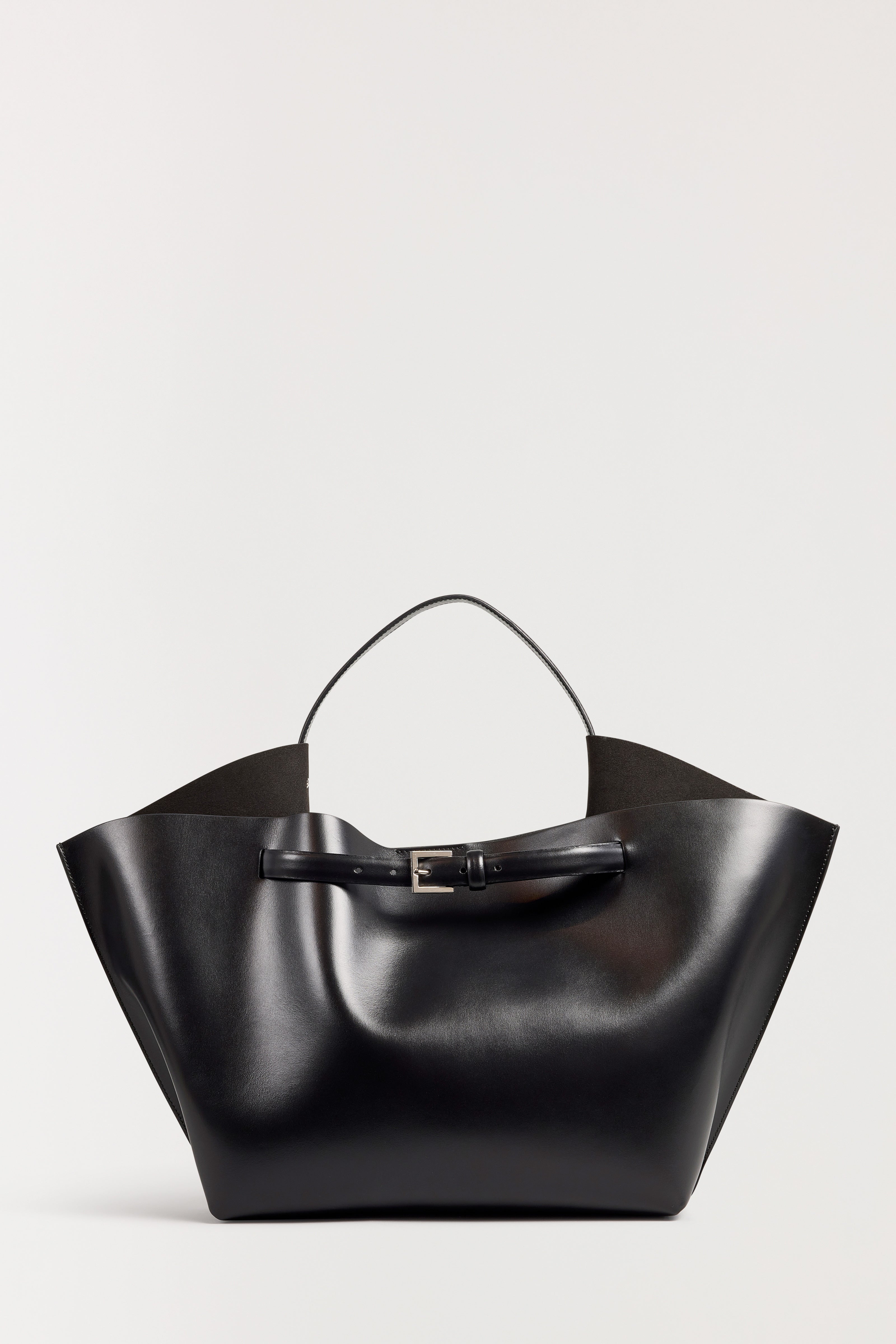 BAG LIA